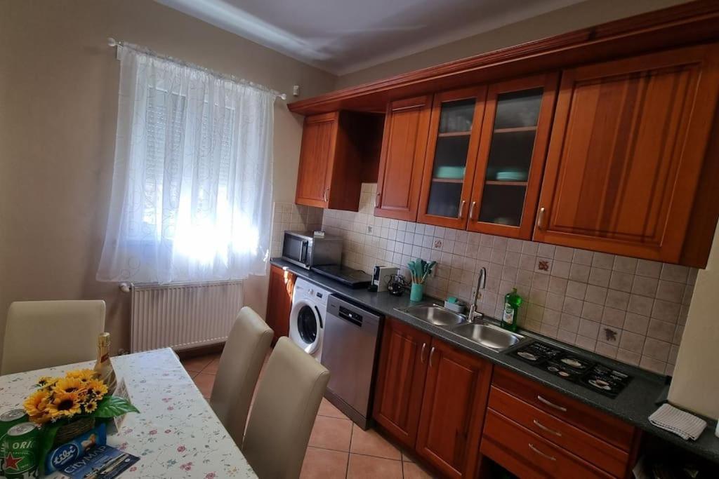 Jackpot Apartman Budapest Eksteriør bilde